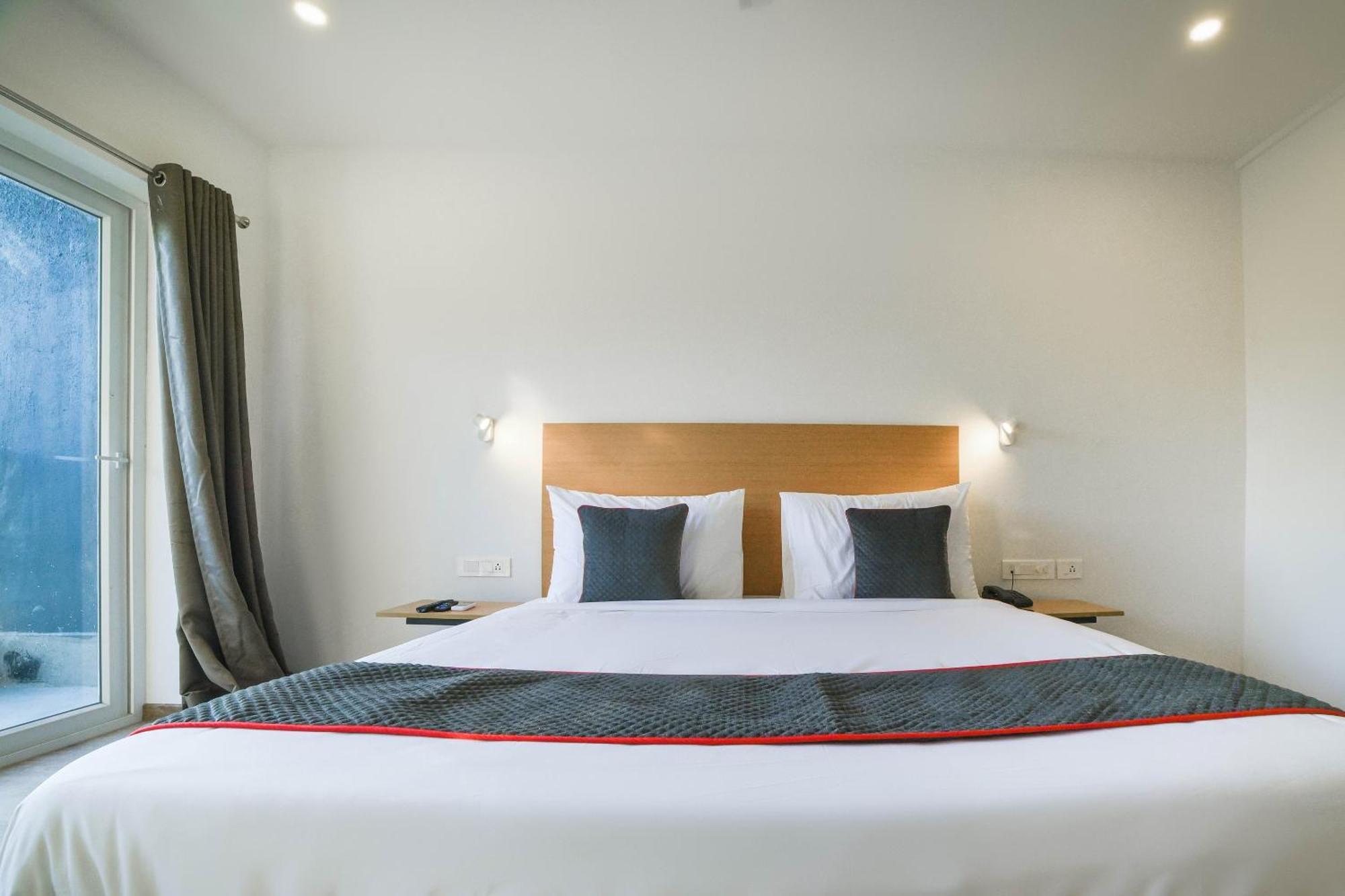 Townhouse 211 Laguna Ecr Near Juhu Beach Csennai Kültér fotó