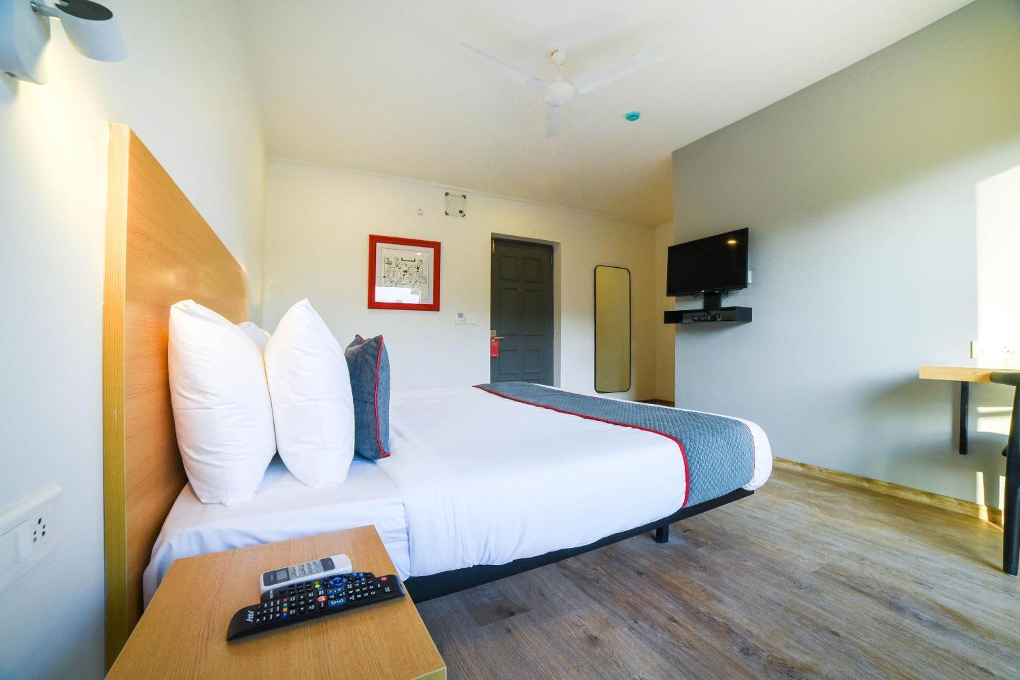 Townhouse 211 Laguna Ecr Near Juhu Beach Csennai Kültér fotó